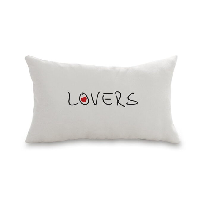 Mockup-coussin-rectangulaire-lovers